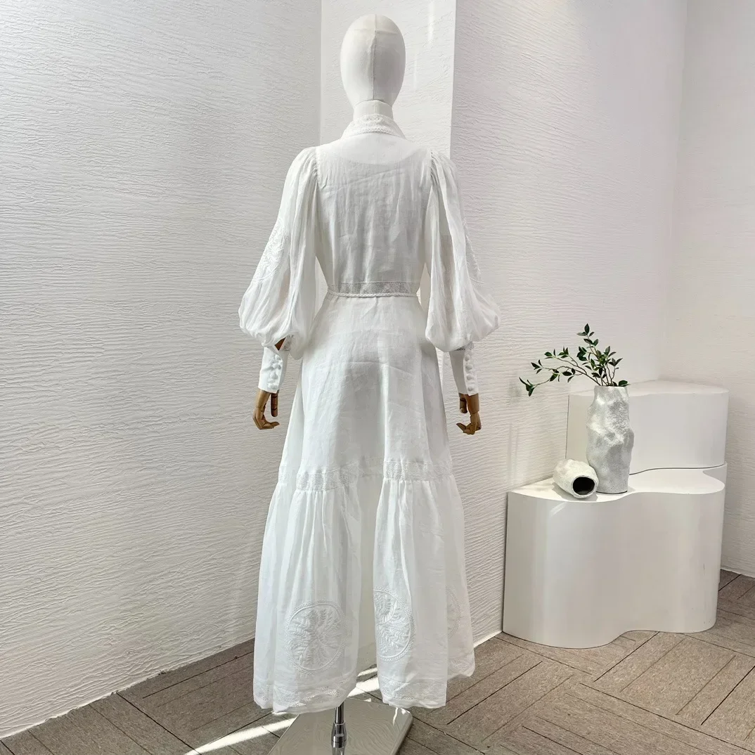 Women's 2024 New Pure Cotton Top Quality Vintage White Leaf Embroidery Turn Down Collar Long Sleeve Maxi Dress