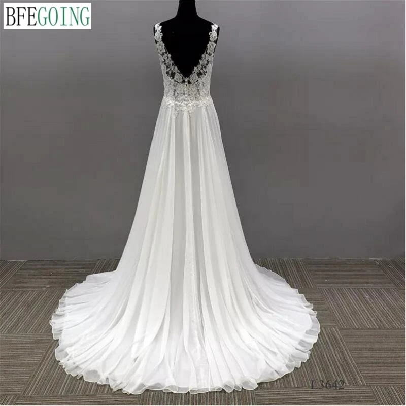 Vestidos de novia de satén con Apliques de encaje de color marfil con cuello en V, de línea a vestidos de novia, tren de la capilla, vestidos de novia sin mangas largos hasta el suelo hechos a medida