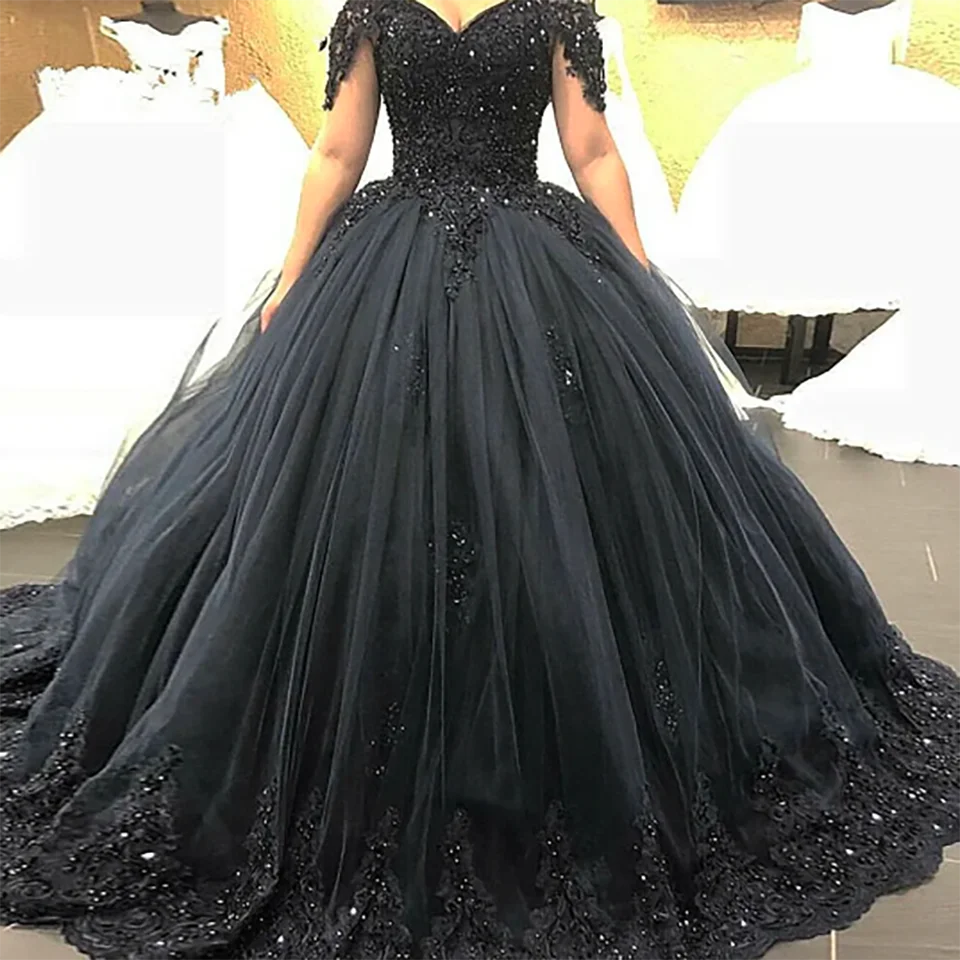 Splendida Appliques di pizzo nero con perline abito da ballo di paillettes abiti da sposa di Gala 2024 Illusion Court Train Tulle abito da sposa per le donne