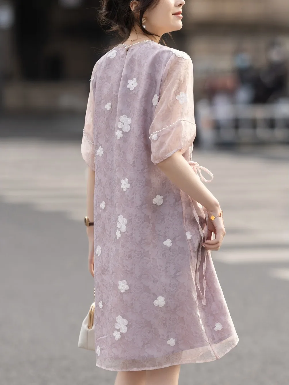 Vestido de talla ande para mujer, nuevo estilo chino, bordado, color mo, moda de verano, corte recto, Midi, cuello redo...