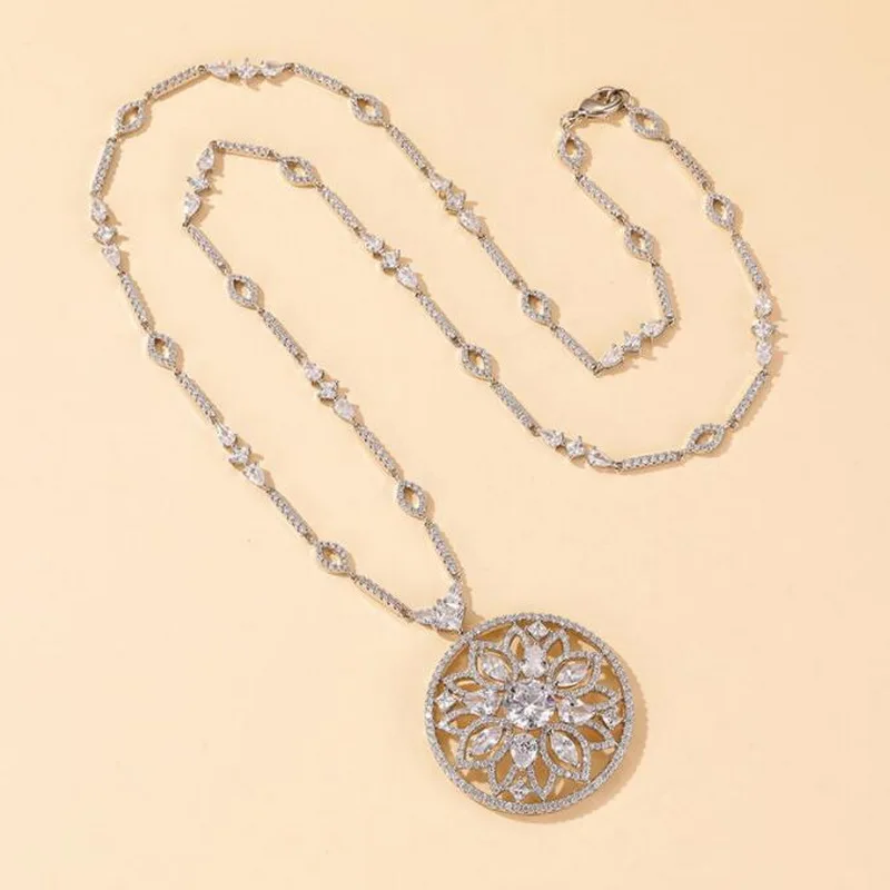 

Europe America Fashion High-end Jewellery Women Lady Inlay Zircon Round Hollow Out Flower Pendant Silver Color Chain Necklace