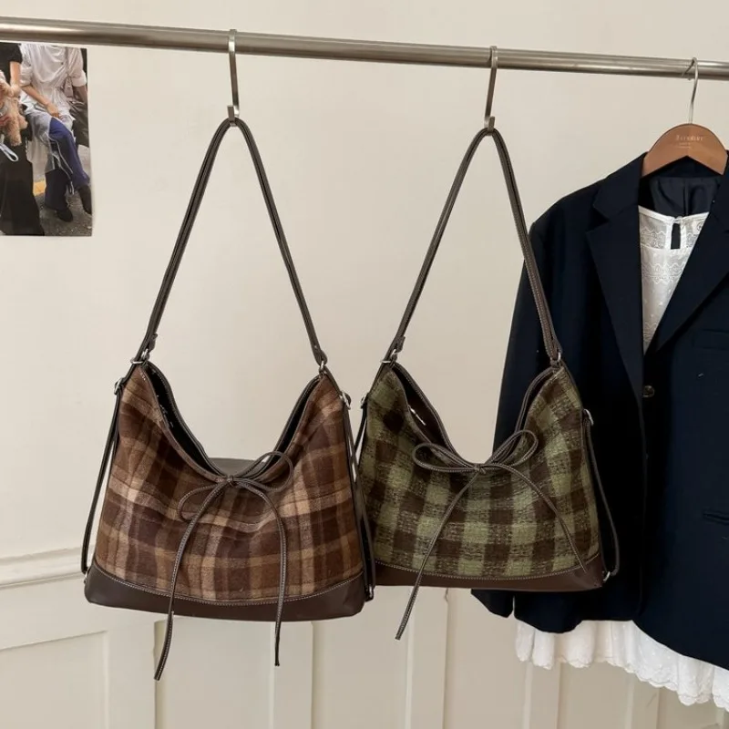 

Bold Design Diaper Bag Handbag Crossbody Casual Outing Exquisite Fashionable Versatile Stylish Organized User-Friendly