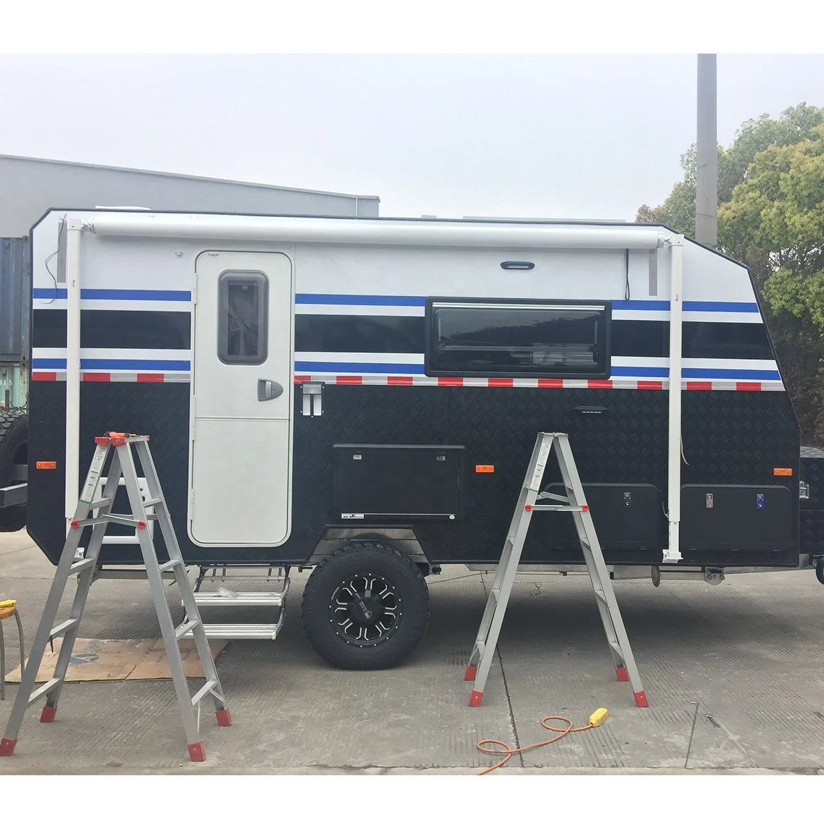 AWNLUX Roll Out Tralier Car Awning Camper Awning Caravan Roll Out RV Awning