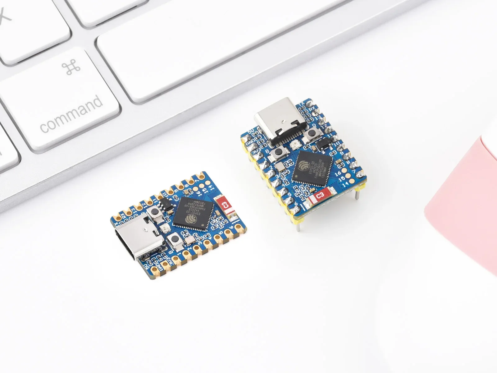 Waveshare ESP32-S3 Mini Development Board, Based On ESP32-S3FH4R2 Dual-Core Processor, Microcontroller