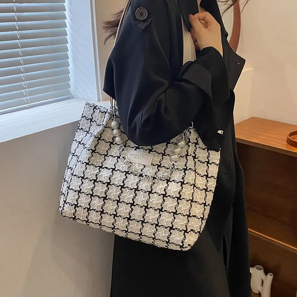 Pearl Chain Tote Bag Fashion Large Capacity Top Handle Handbag Commuting Bag Girls Gentlewoman