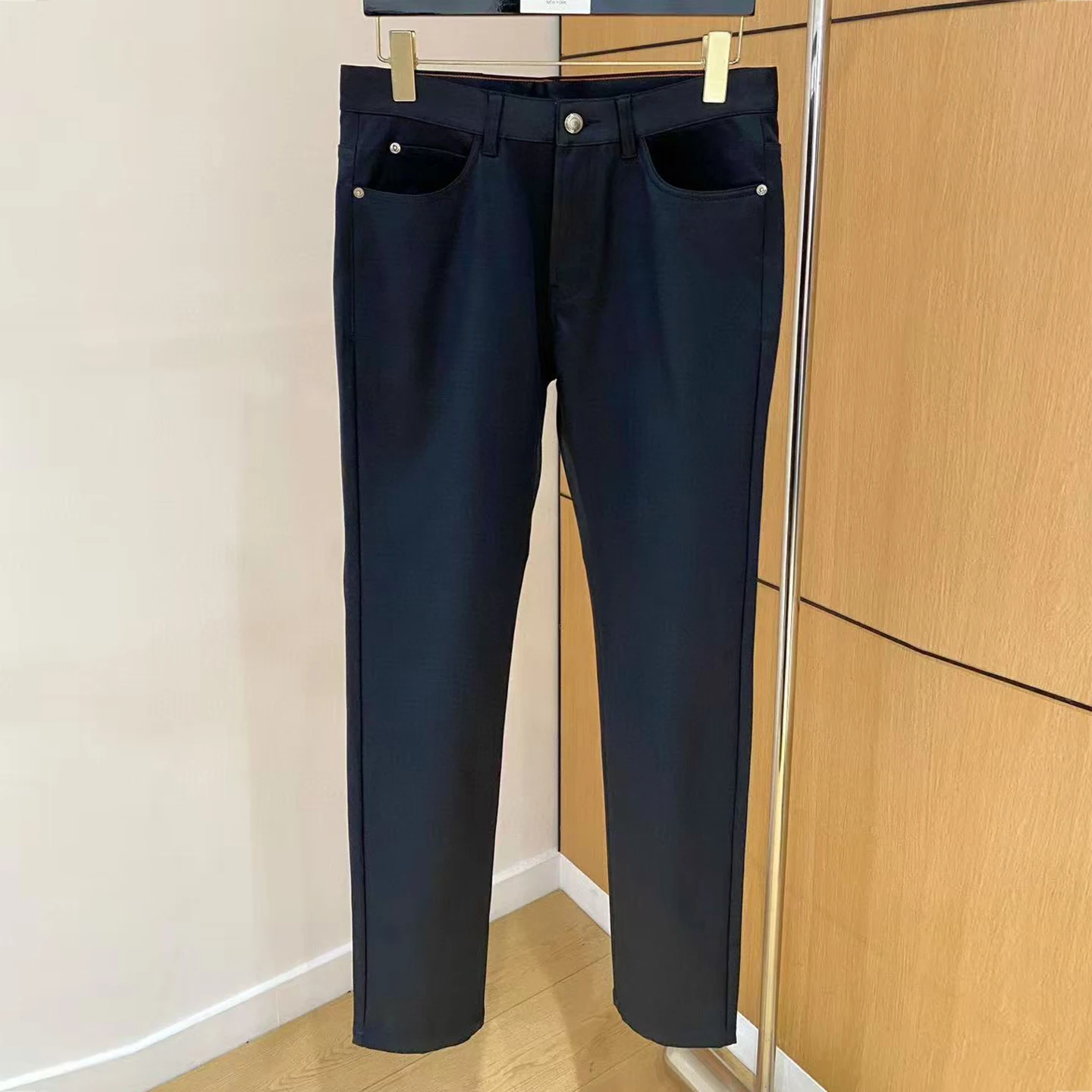 

Italy LP 25aw Solid Color Simple Slim Fit Stretch Pants Men's Jeans