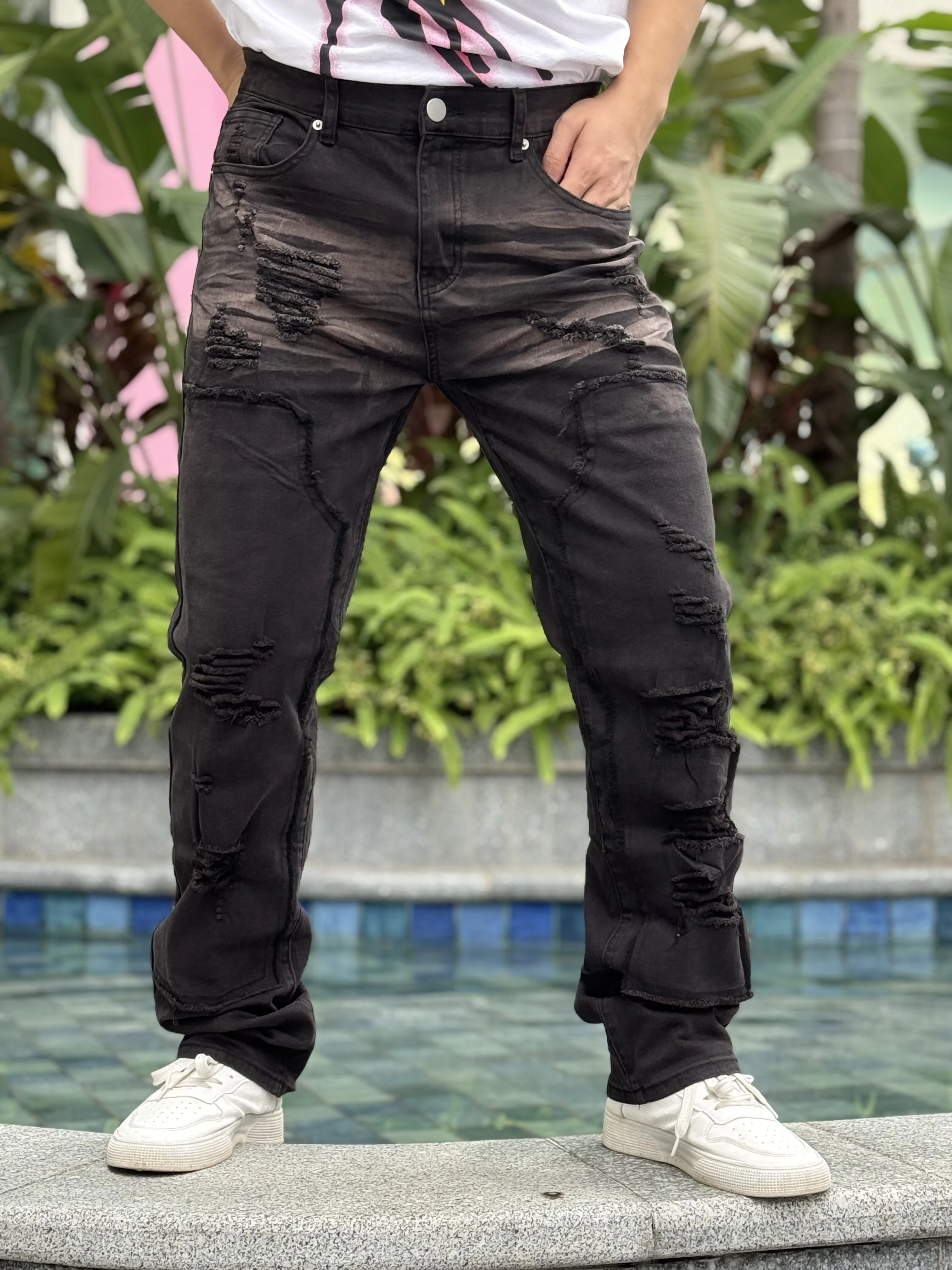 

Trendy Men's Jeans with Hole Embossed Texture Light Washed and Antique Finish Suitable for All Seasons Free Shipping