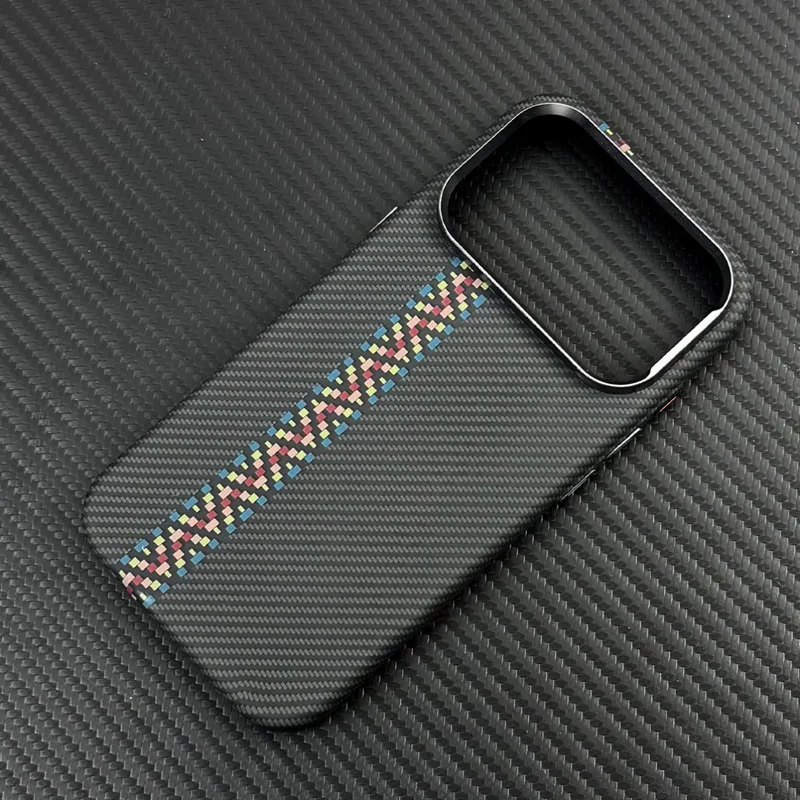Metall-Objektiv für MagSafe Mattierte Hülle für iPhone 17 18 Pro Max 16 15 14 13 Carbonfaser-Textur Kabelloses Laden Matte PC-Abdeckung – Detail 3