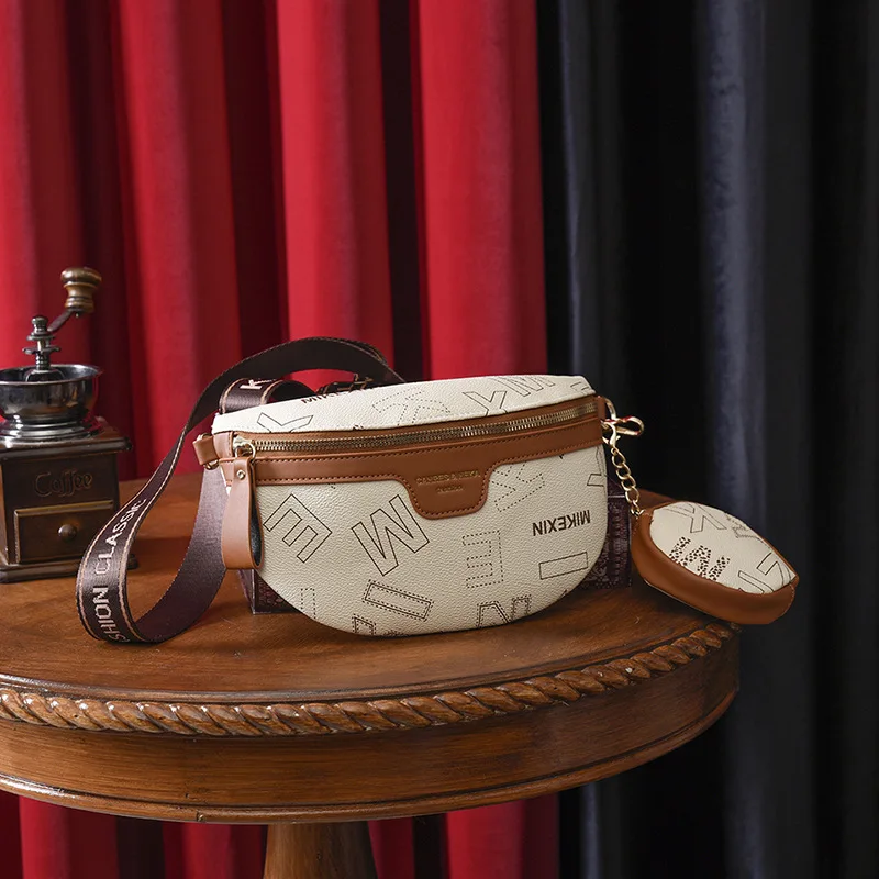 

2025 Women's Small Bag Presbyopia-inspired Design Popular Chain Internet Celebrity Printed Breast Bag in Fashionable SoftLeather