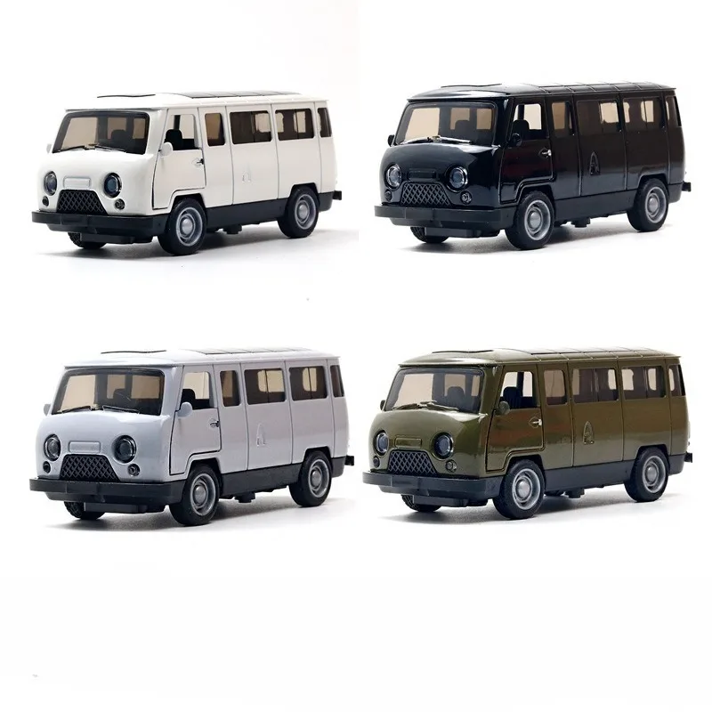 Boys Alloy Car Toy Realistic Racing Sports Car Pullback Function Model Vehicle Toy for Kids