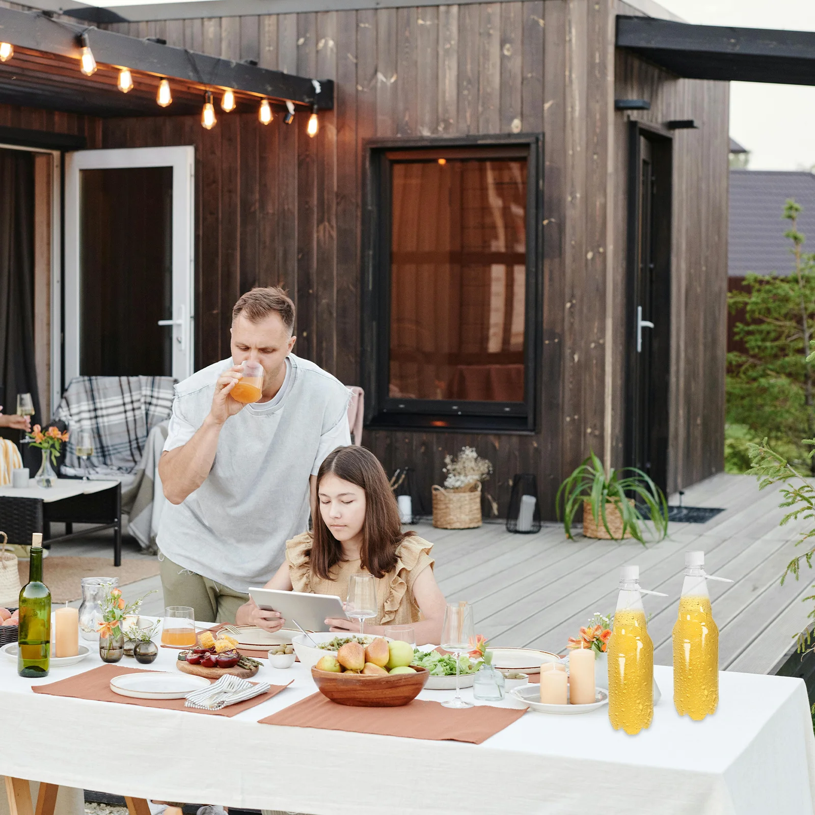 

2Pcs 1000ml Large Capacity Clear Water Bottles with Lids for Beer Soda Tea Portable Juice Containers Party Fridge