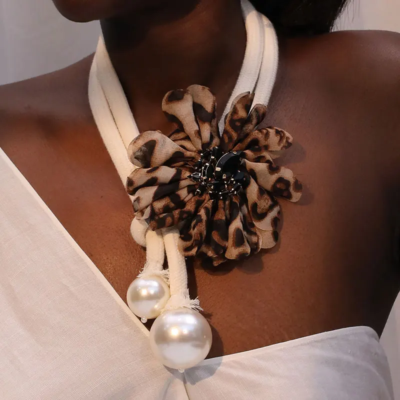 Fashion Statement Pearls&Fruits Necklace for Women Trendy Wedding Party Jewelry