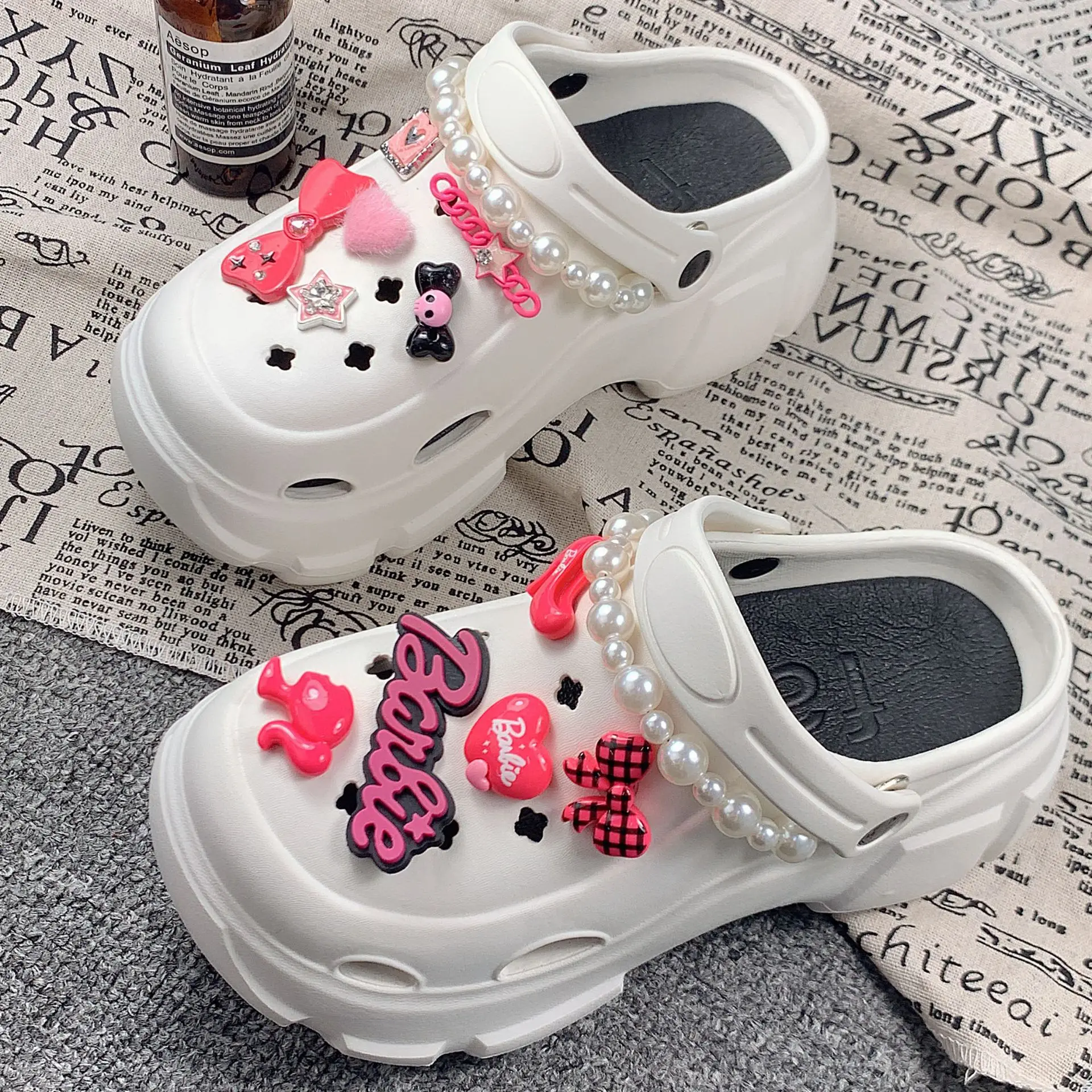 ثقب جديد زهرة الأحذية الملحقات DIY أبازيم الأحذية الأسود والوردي لطيف الكرتون الفتيات إكسسوارات الأحذية #4