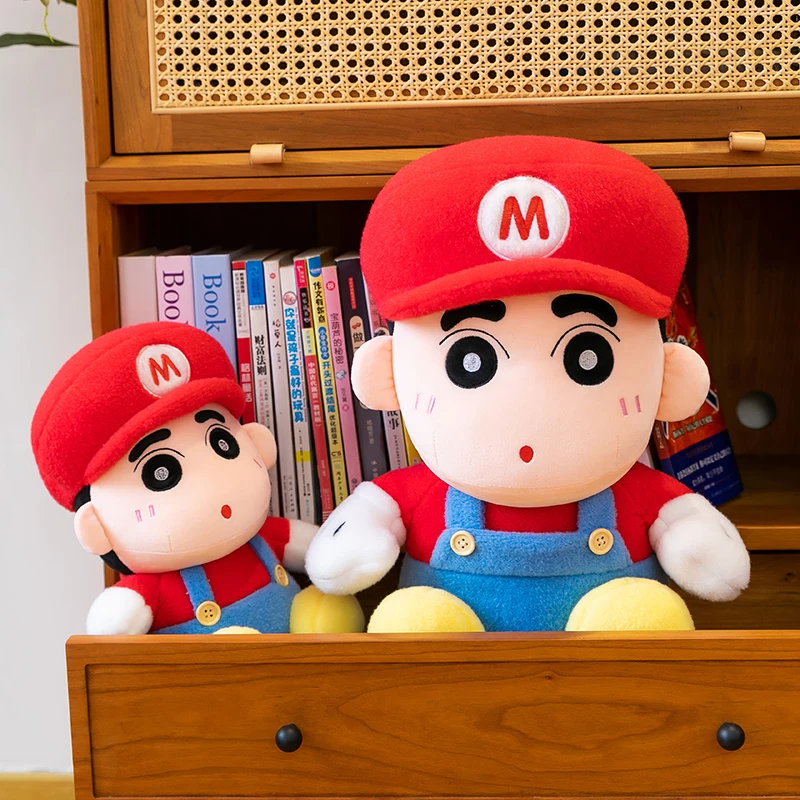 

Милый карандаш Шин-тян трансформируется в Марио, плюшевые игрушки, каваи, мультяшные мягкие куклы для девочек и мальчиков, подарок на день рождения, Рождество, игрушка