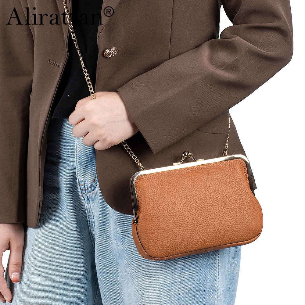 Alirattan 2025 New Clip Bag Shoulder Bag Women's Leather Long Handbag Wallet Mouth Gold Storage Bag