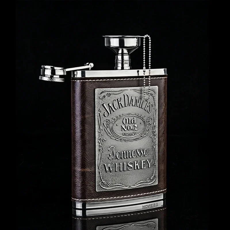 Premium Stainless Hip Flask with Funnel，8OZ Whiskey Flask with Exquisite Relief Patterns Vodka Liquor Bottle Suitable As A Gift