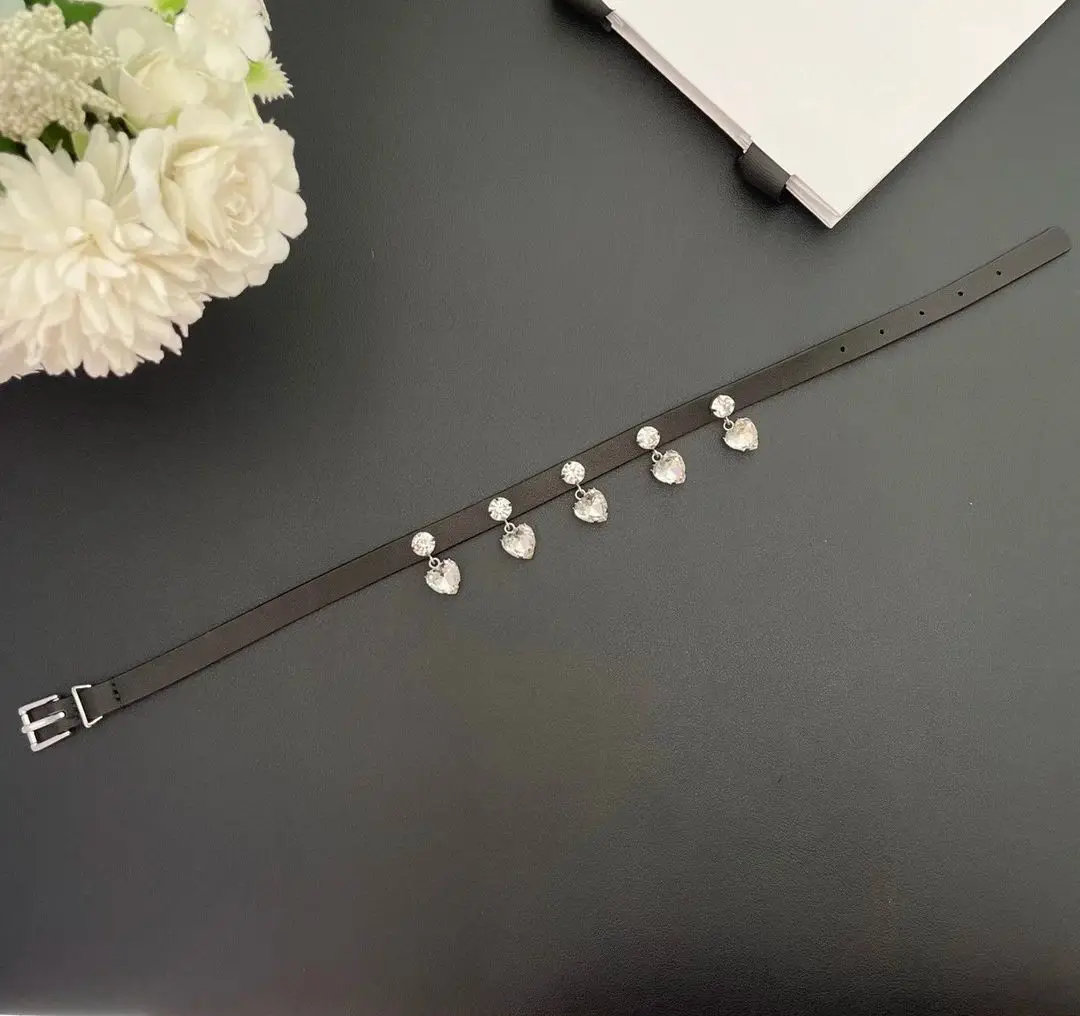 Necklace Light Luxury Fashion Temperament Retro Heart Leather Collar Jewelry Collier Femme Pendant Grandes De Mujer Moda