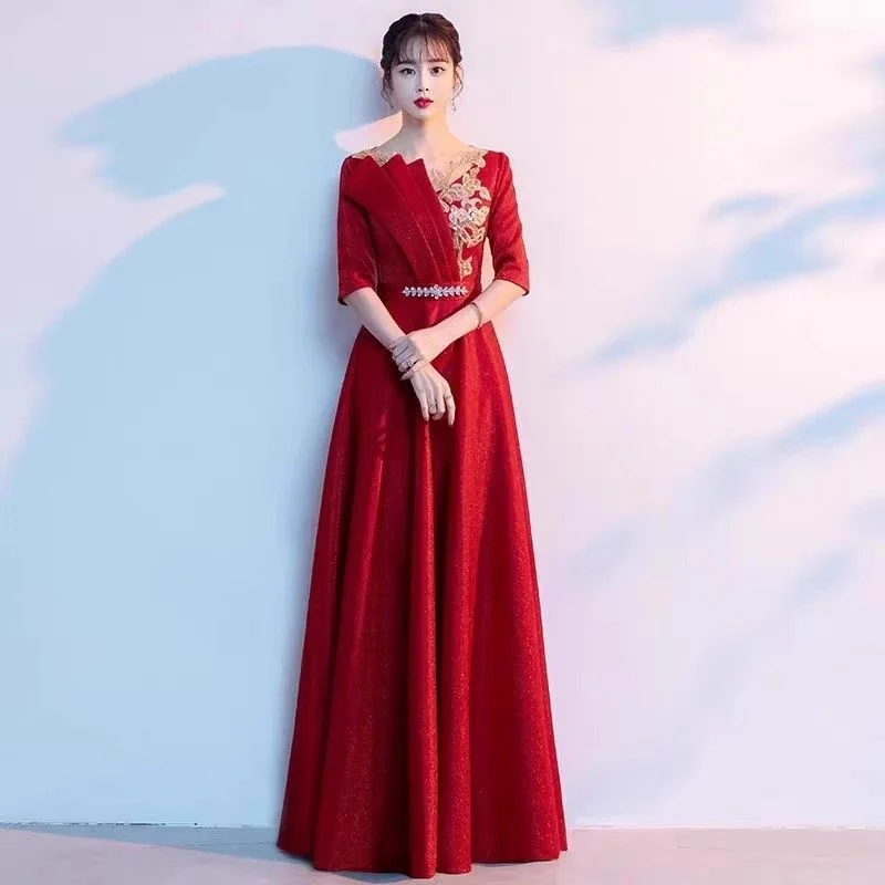 Red Song Grand Choir Performance Dress Adult Female Skirt Poetry Recitation Host Command Temperament Beautiful  Evening Skirt