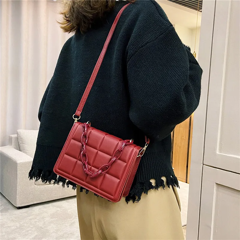 Red PU Crossbody Bag 2023 Women\'s Fashion Checker Chain Buckle Shoulder Bag Casual Trend Versatile Commuter Stereoscopic Handbag