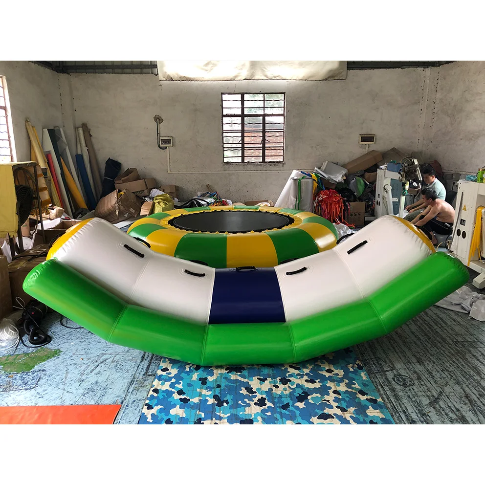 

Производители предлагают оптовые поставки индивидуальных водных аттракционов, оборудования для парков развлечений, надувных водных качелей-балансировок. Способствуют увеличению продаж.