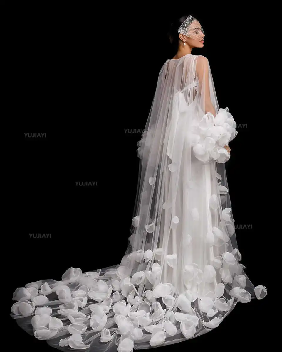 Abiti da sposa bianchi per servizio fotografico Abito da donna in tulle trasparente Abito lungo fatto a mano con fiori Abito da sposa Boudoir Indumenti da notte da notte