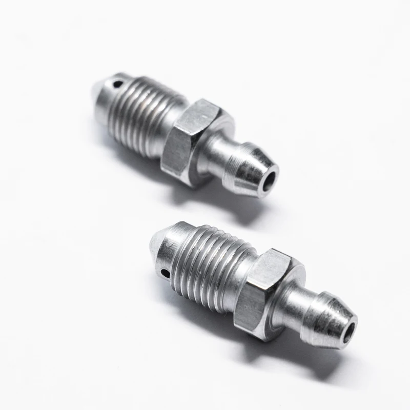 

1pcs For Brembo F40 GT6 18Z brake caliper master cylinder bleed screw oil nozzle