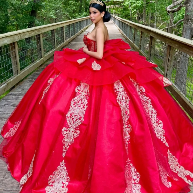 

Red Shiny Ball Gown Quinceanera Dresses Gold Applique Lace Beading Crystal Tull Corset Off The Shoulder Sweet 16 Dress vestidos