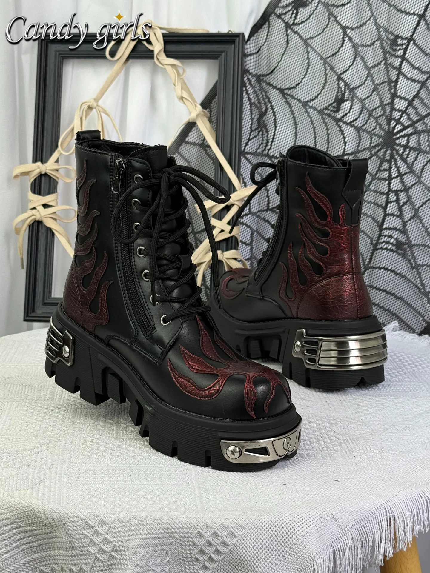 

2025 Metal Rock Thick-soled Mid-tube Retro Punk Goth Knight Heightening Men's and Women's Locomotive Tooling Boots 7cm