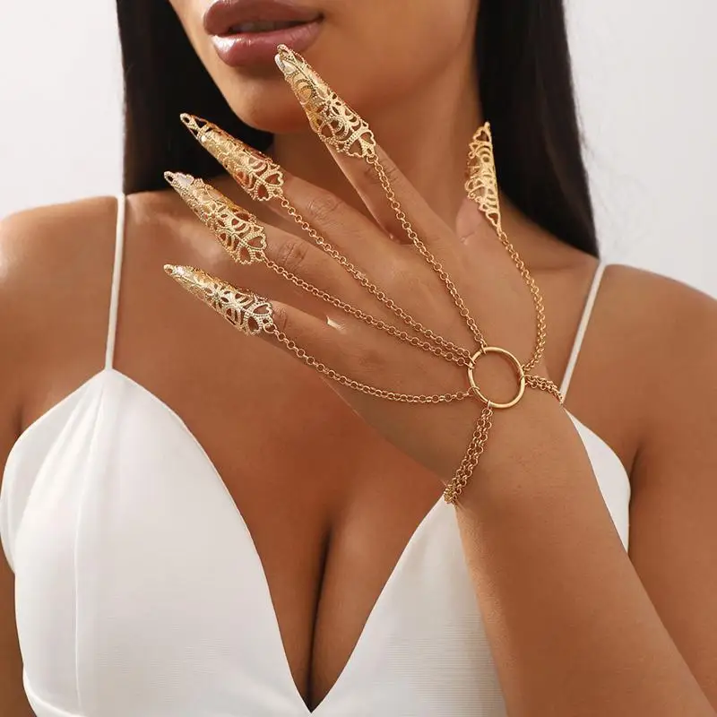 Vintage Gothic Metal Bracelet Punk Style Nail Chain Ring Ghost Finger Decor Anti-Rust for Alternative Fashion Lover Party Gift