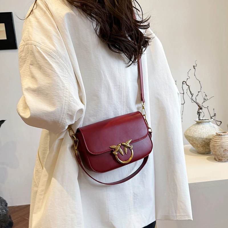 

Sophisticated Lightweight Luxury Mini Shoulder Bag Elegant for Office Commute and Casual Weekend Getaways Chic Women Essential