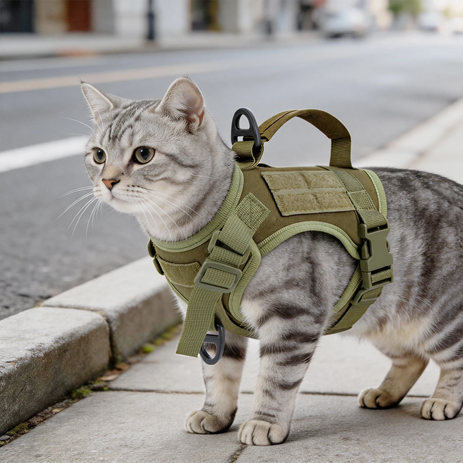 Taktisches Katzengeschirr, verstellbar, langlebiges, ausbruchsicheres Nylon-Haustiergeschirr für kleine und mittelgroße Katzen, Welpen, zum Spazierengehen, Camping, Reisen – Detail 1