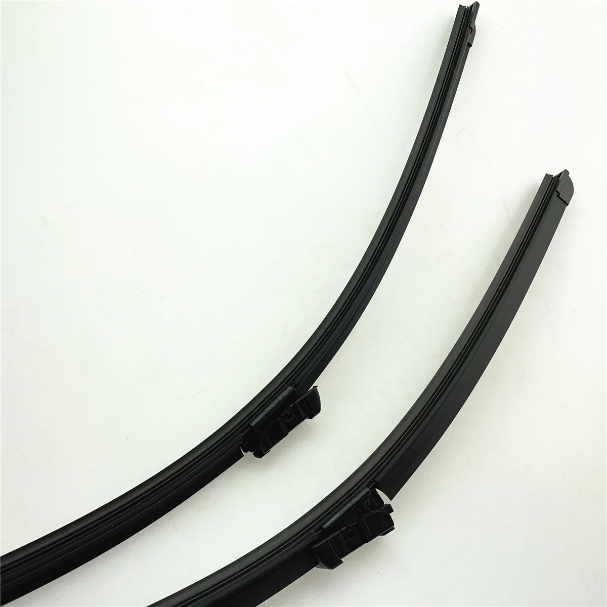 For For A/B/C/E/G/ML level/GLA/GLC/GLK/GLE/CLA auto parts wiper rear wiper