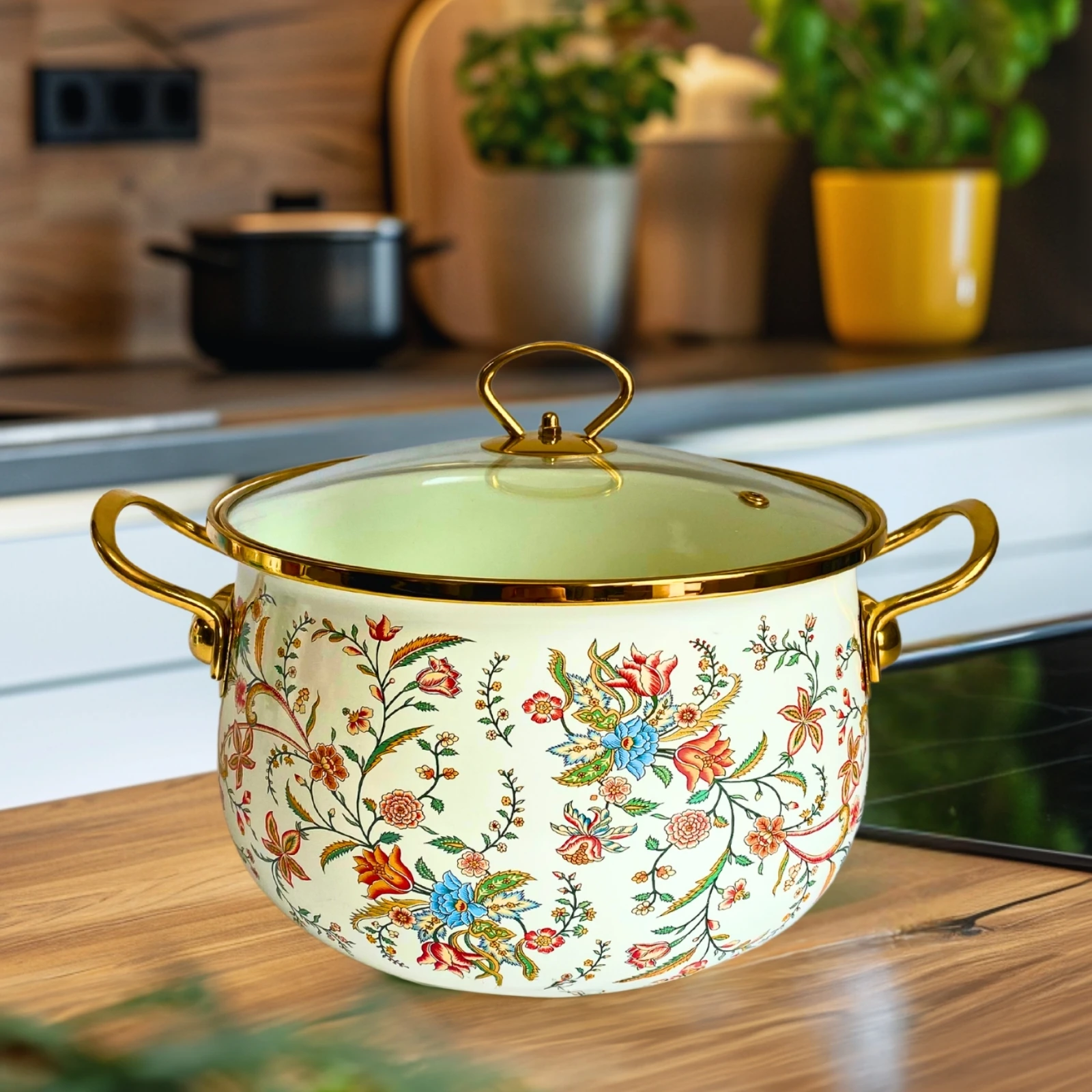 Sino-European Palace-Style Enamel Soup Pot with Blooming Flowers - Christmas Gift