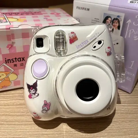 4 st Sanrio Hello Kitty klistermärken Kuromi DIY vattenkopp telefon laptop dekoration dekaler scrapbooking klistermärken flickor belöning barnleksaker 8 best sales Hello Kitty bilklistermärke - №4