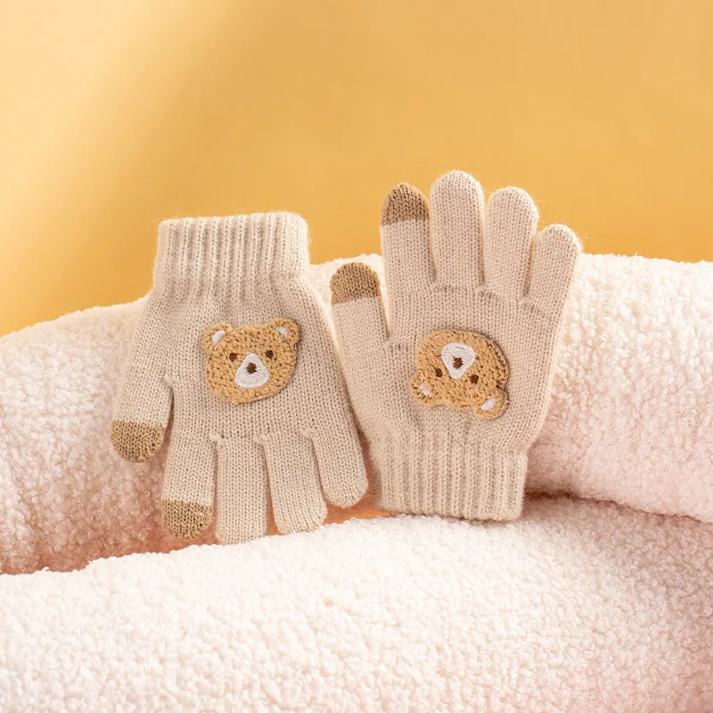 2-6 year old cartoon bear baby gloves with crochet hooks, thick winter warmth knitted gloves, boys, girls, and children\'s thick