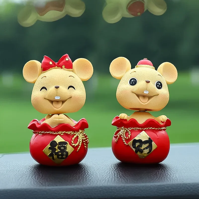 New car decoration cartoon shaking head happy mouse interior decoration resin  car accessories