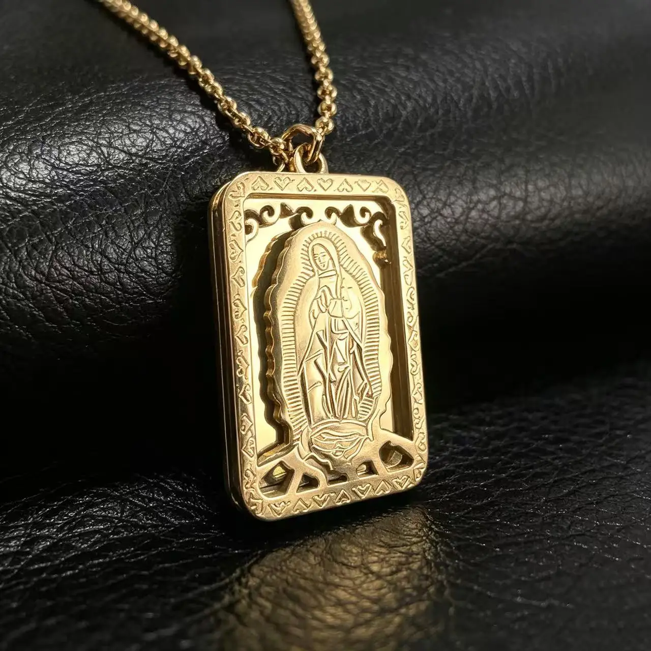 HNSP Stal Nierdzewna Medalik z Wizerunkiem Matki Bożej z Guadalupe, Kwadratowy Naszyjnik, Religijna Biżuteria Katolicka, Akcesoria — zdjęcie 3