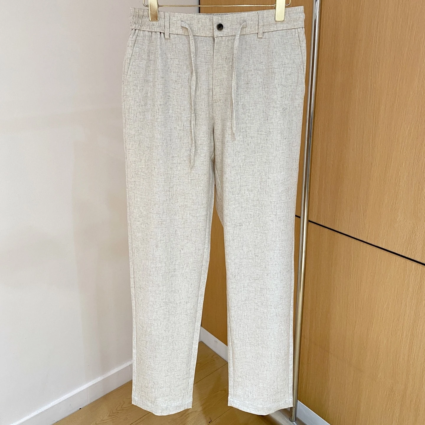 

LP Italian 25aw embroidered letter-linen-blend slacks