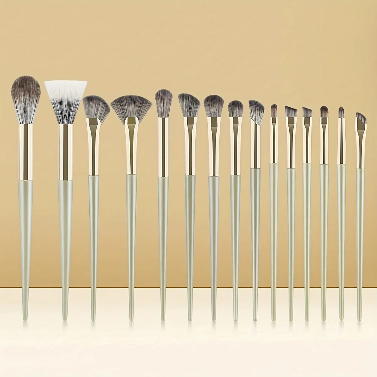 Ensemble de pinceaux de maquillage en or rose, 15 pièces, poils en nylon végétalien et manche en ABS, sans cruauté pour débutants/Pros (voyage et maison)