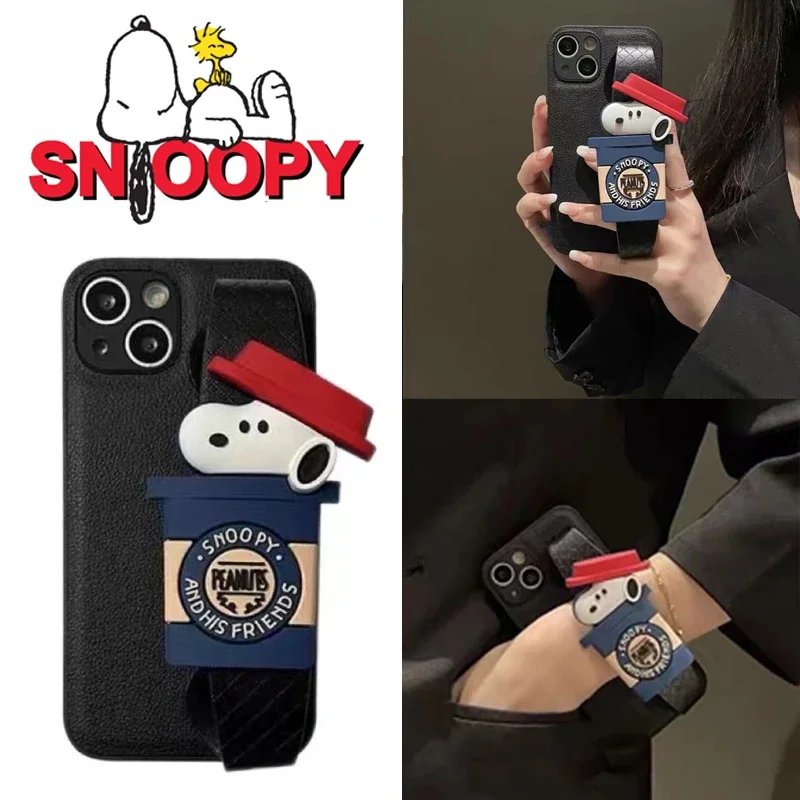 

Snoopy Wrist Strap Phone case Imitation Leather shell for IPhone 13Promax 7 8Plus XR XSmax 11 12Promax Cartoon Protective cover