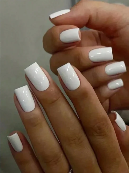Short Square Press On Nails, Pure White Glossy Fake Nails, Reusable Acrylic Nail Tips for Daily Wear