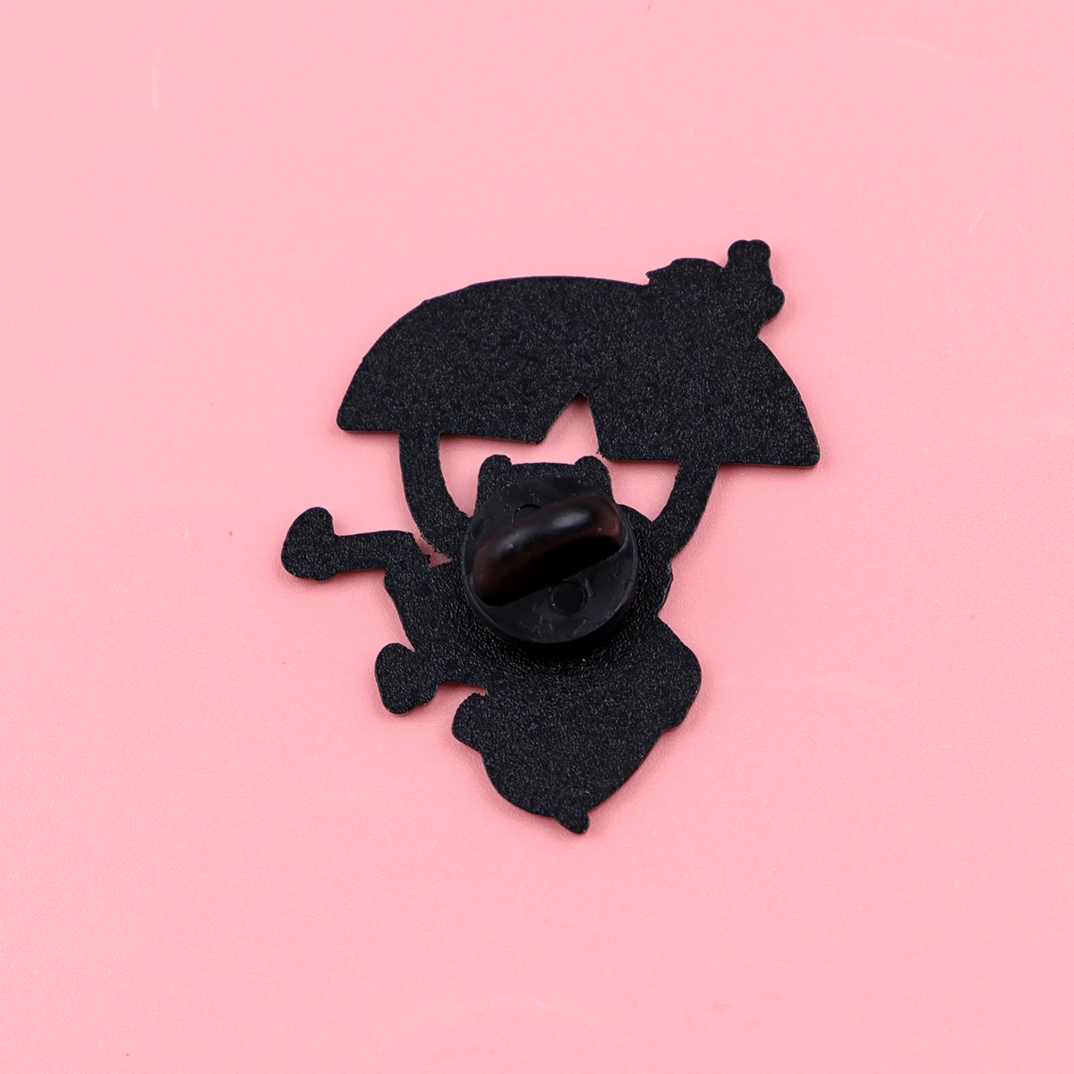 Милые эмалированные булавки, забавные значки с собаками на рюкзаке, женские броши с героями мультфильмов, булавки для шляпы, аксессуары для косплея, игрушки, подарки