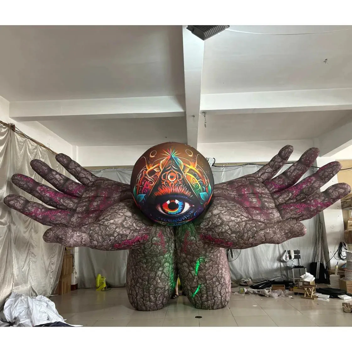 Giant Inflatable Hands Holding Eyes 3D Creative Air Blow Halloween Decoration Props Nightclub Music Event Concert Advertising