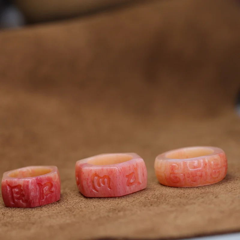 

Blood Material Camel Bone Running Ring Pendant Jade Camel Bone Six-Word Mantra Pattern Bone Circle Cultural Play Buddha Bead Acc