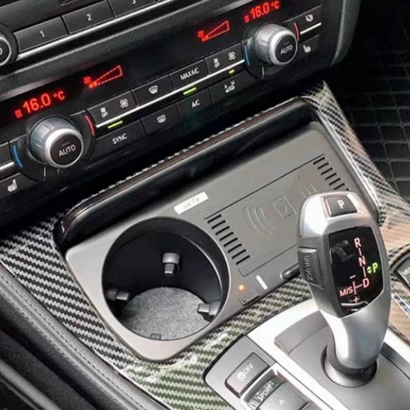 

For BMW 5 series F10 F11 F18 520 525 530 2010-2016 15W Car wireless phone charger fast charger charging mount holder