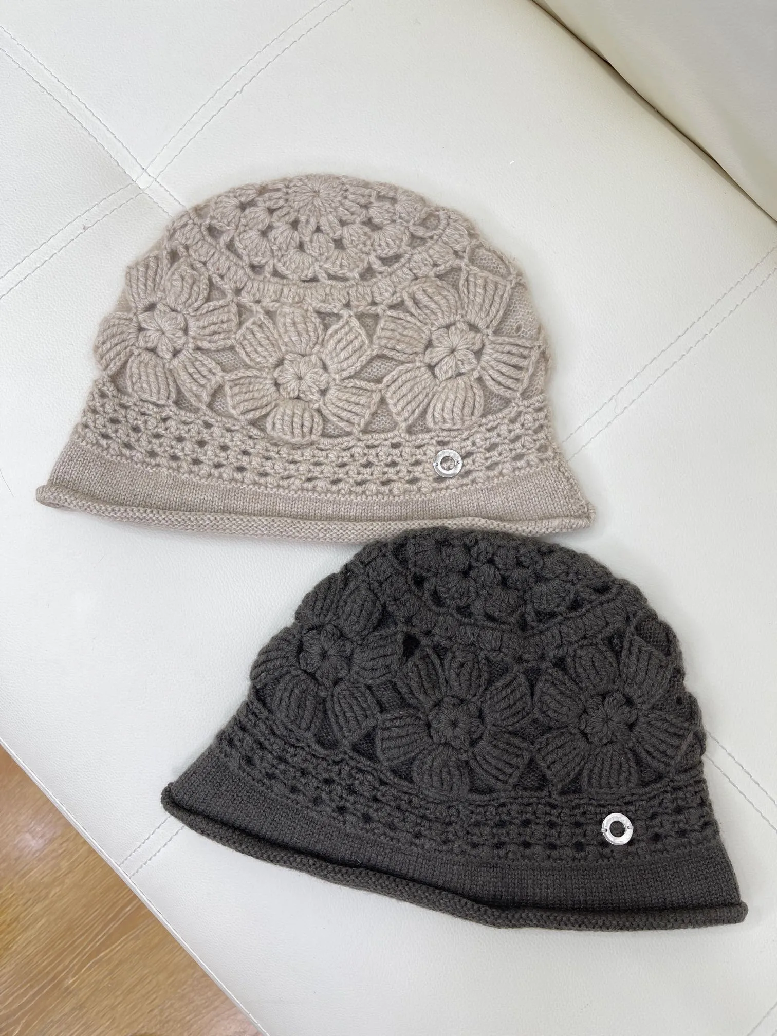 Autumn And Winter High Quality Handmade Crochet Cashmere Hat For Women Two Colors One Size 2024