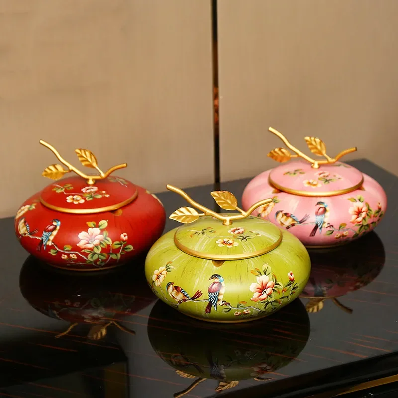 With Cover Painted Ceramics Ashtray Home American Living Room Coffee Table Retro Storage Box Decoration Anti-fly Ash
