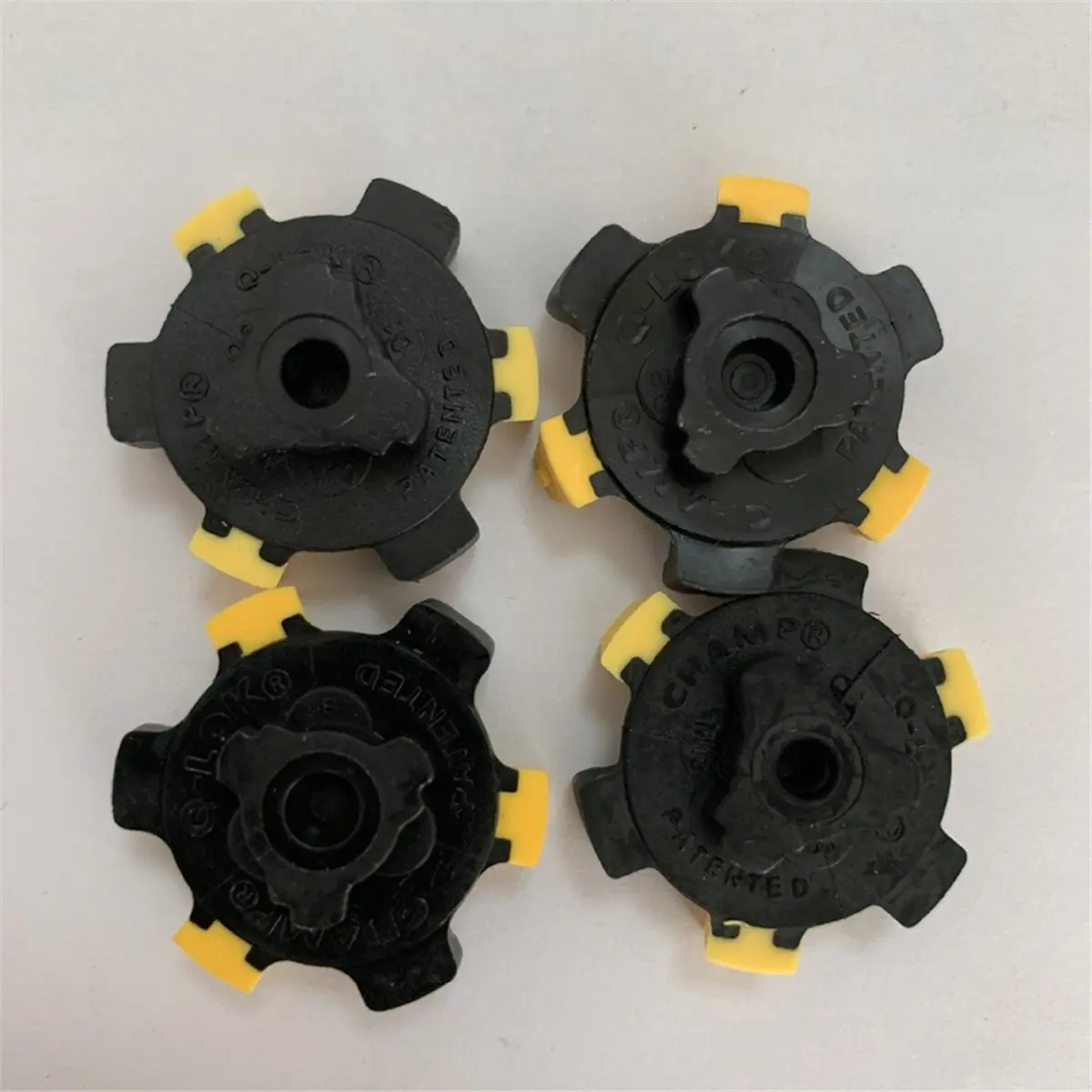 618 Mega Sale 20 Pcs Golf Spikes Replacement Cleats - Rotating Shoe Spikes Q-LOK System