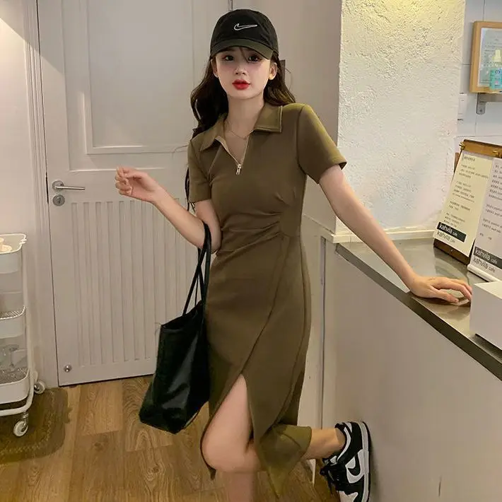 Summer Slim Fit Solid Color Short Sleeved Polo Neck Dress with Split Design Elegant and Fashionable Waist Closing Skirt L370