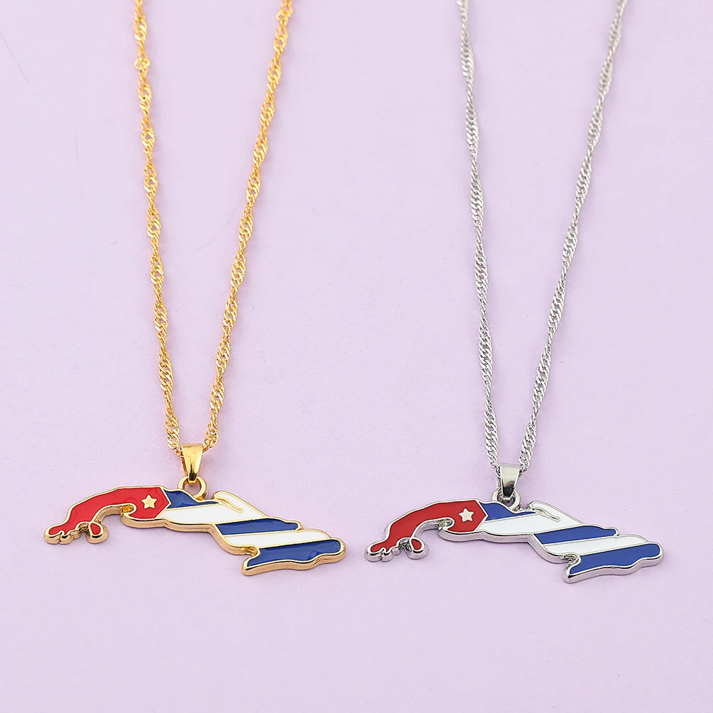 Cuba Map Flag Pendant Necklace - Travel Accessories Ideas 评论和价格